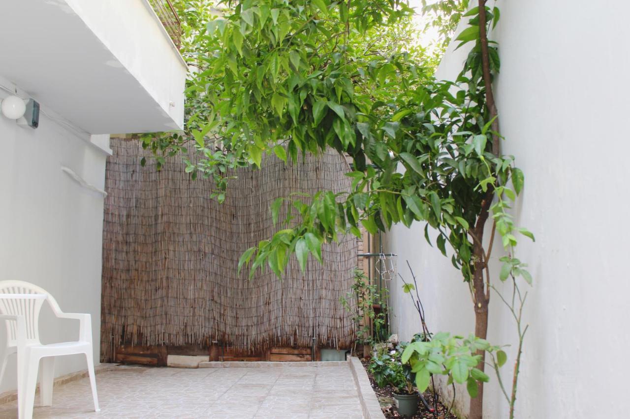 Athens Acropolis Home For 2 Bagian luar foto